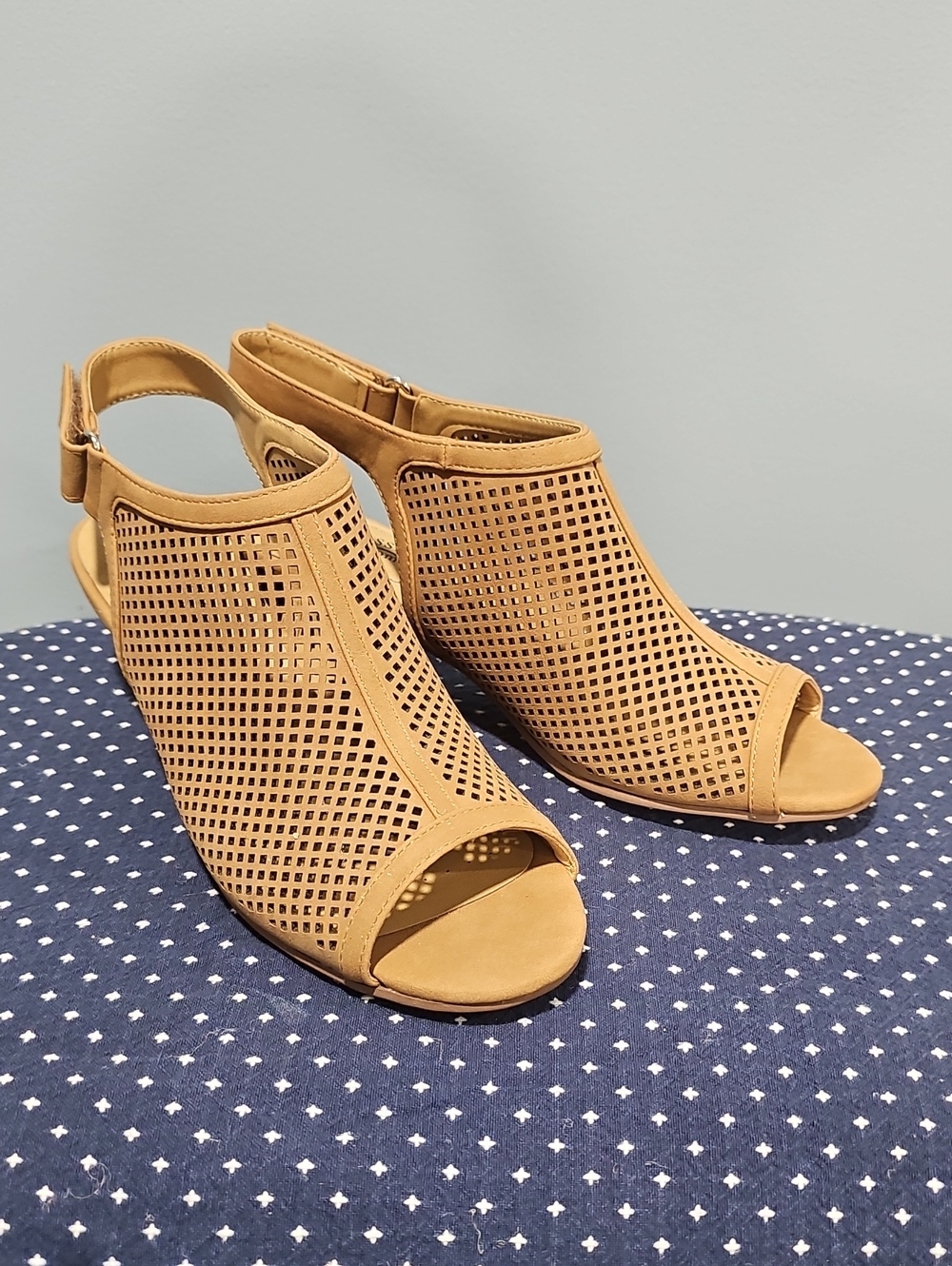 Women’s Perforated Open-Toe Slingback Mules - Tan